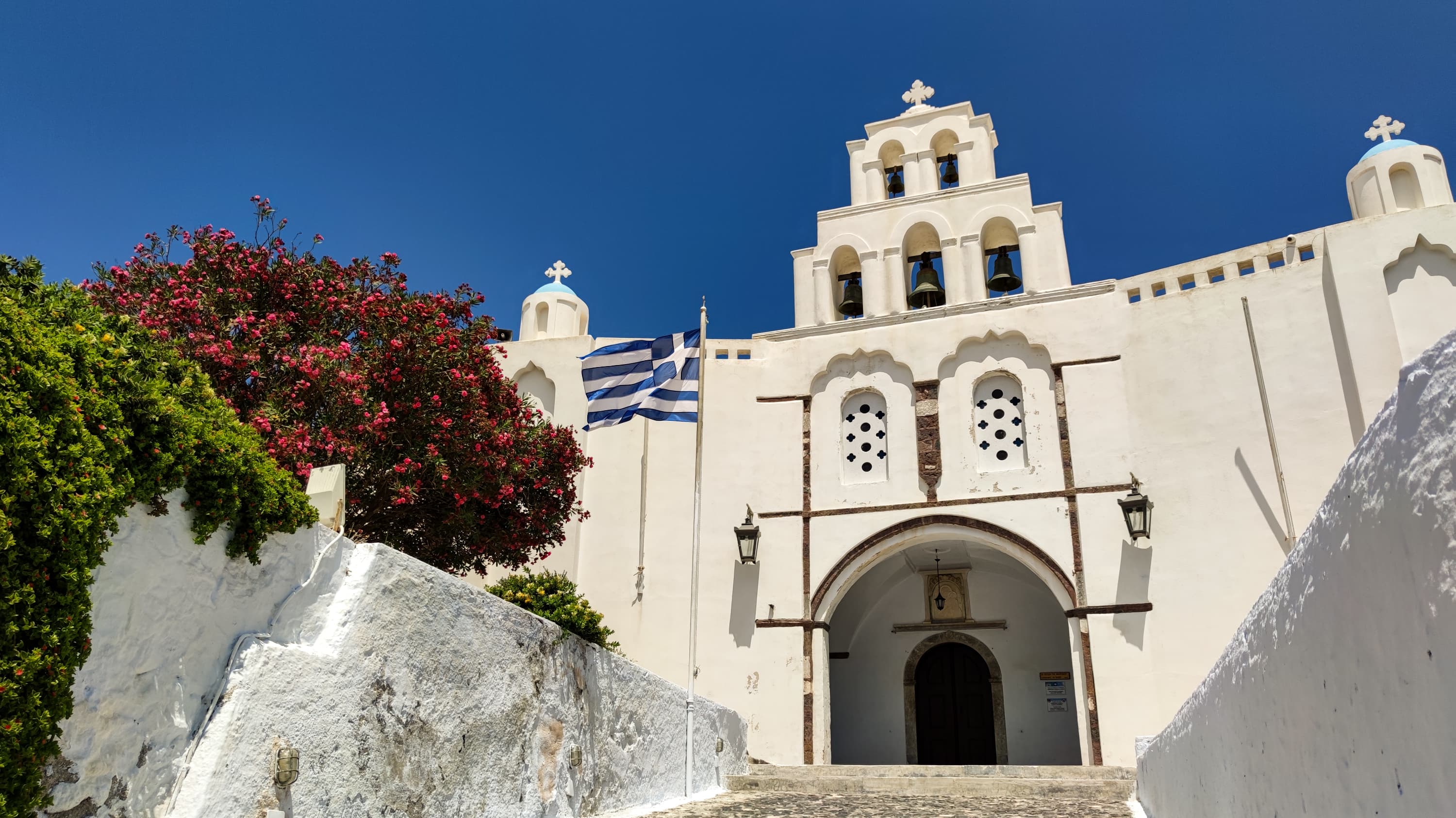 Santorini - Don’t miss Imerovigli and other picturesque villages